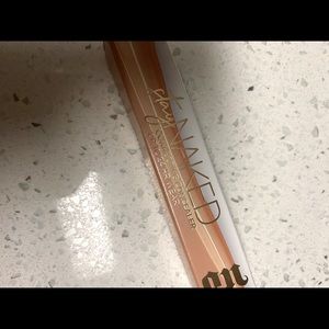 Urban decay correcting concealer. Never used.
